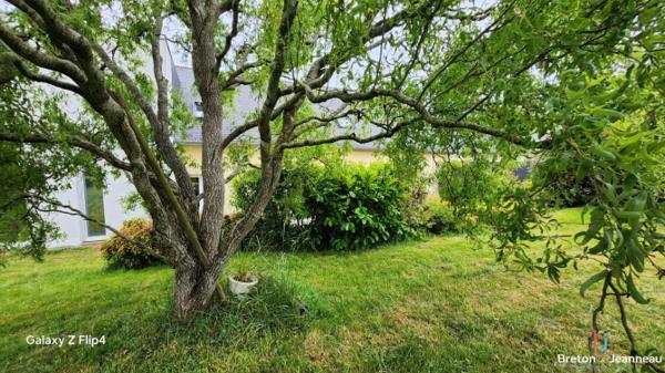 Spacieuse maison familiale à 15 min de Laval