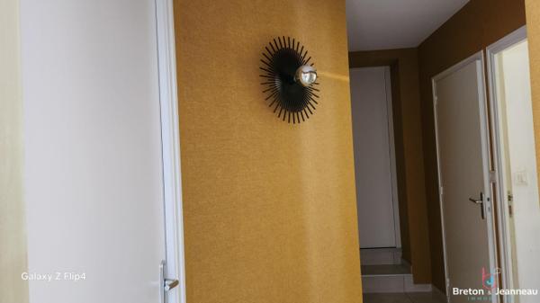 Spacieuse maison familiale à 15 min de Laval