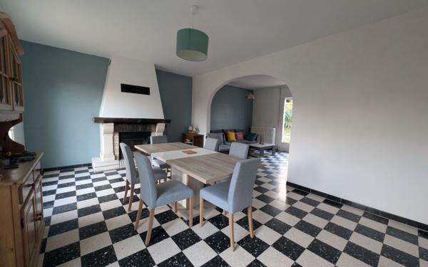 Maison à vendre    4 pièces •  Saâcy-sur-Marne