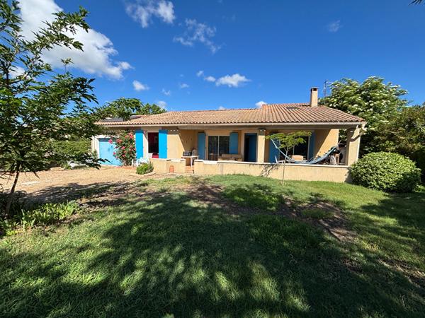 Maison de plain-pied sur belle parcelle de 1 100 m²