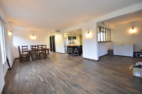 Maison Bazoches Sur Guyonne 6 pièce(s) 131 m2