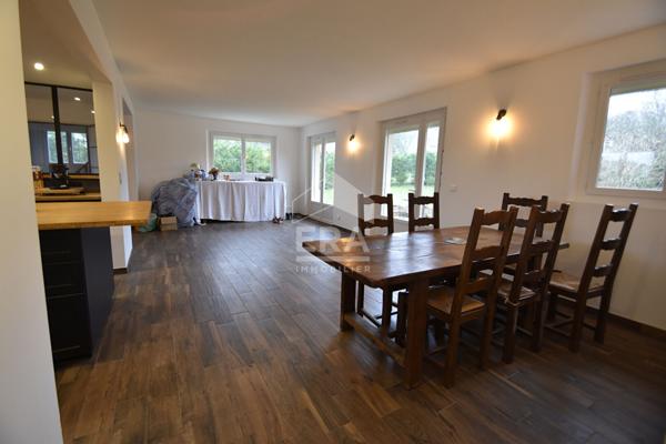 Maison Bazoches Sur Guyonne 6 pièce(s) 131 m2