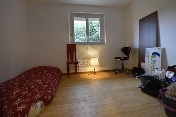 Maison Bazoches Sur Guyonne 6 pièce(s) 131 m2