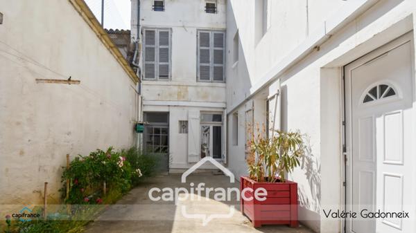 Appartement T2 rénové 200M de la place Colbert