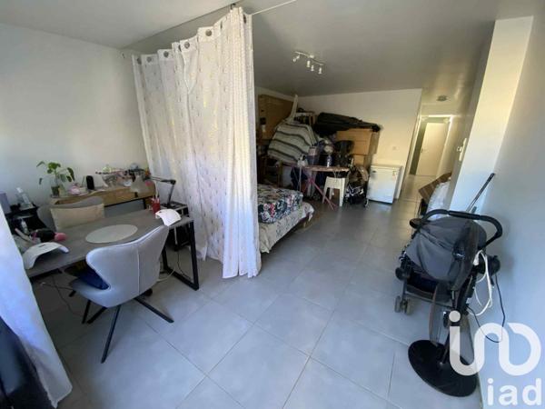 Maison à vendre 4 pièces 206 m² L'Étang-Salé