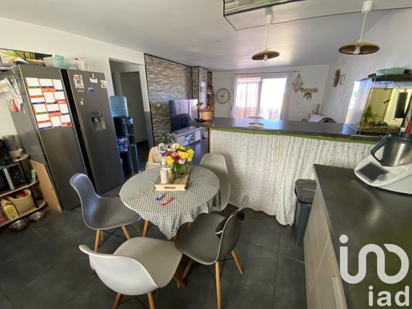 Maison à vendre 4 pièces 206 m² L'Étang-Salé