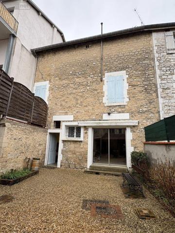 Maison à vendre à Joinville en Haute-Marne (52300), ref : JO/940