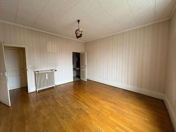 Maison à vendre à Joinville en Haute-Marne (52300), ref : JO/940