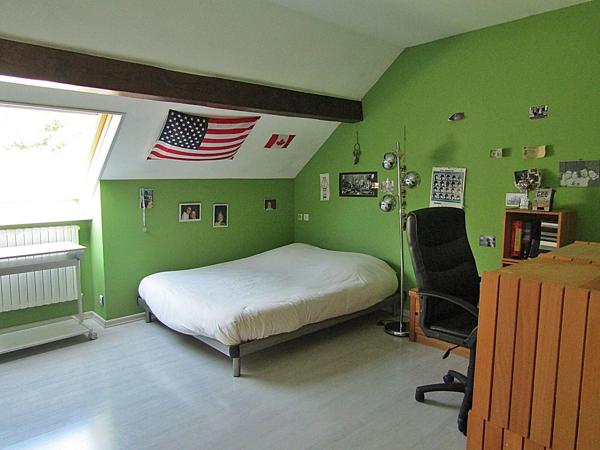 Vente                                                      Maison
                        
                     10 pièces                      242 m2                     à Raon-l'Étape