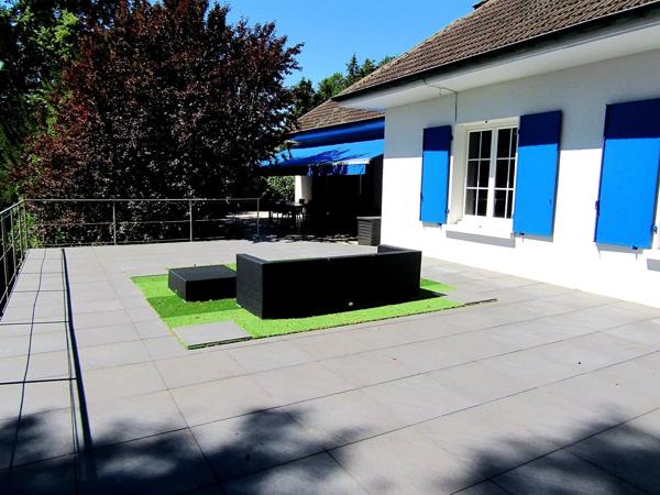 Vente                                                      Maison
                        
                     10 pièces                      242 m2                     à Raon-l'Étape