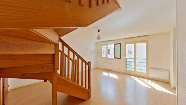 Vente immobilière : Appartement à Lyon 1er , quartier Saint-Vincent 3 pièces 61.78 m² 289 000 €- Angé Immobilier Lyon.