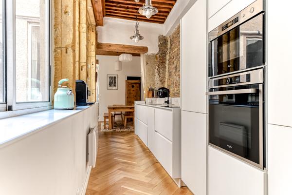 LYON 2eme - Un ravissant ppartement T3 de 91m2