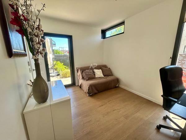 Maison Acheres 5 pièce(s) 112 m2 €609 000 ** - Référence 8753