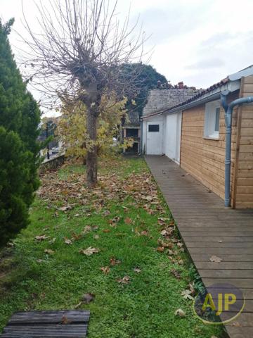 Location maison Saintes : 750 € - AJP Immobilier Saintes