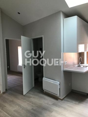 Appartement 2 pièces - 23.84 m² - MIRIBEL CENTRE