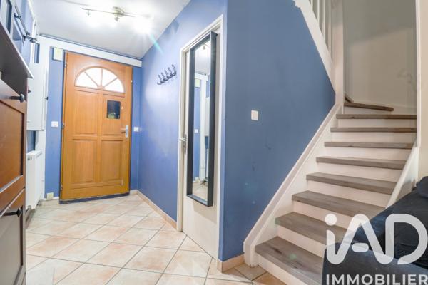 Maison à vendre 5 pièces 110 m² Magny-les-Hameaux