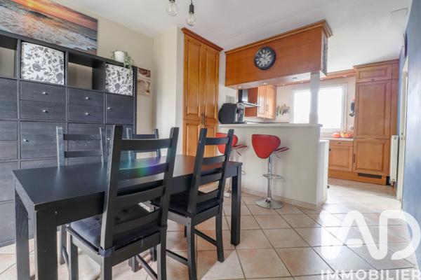 Maison à vendre 5 pièces 110 m² Magny-les-Hameaux