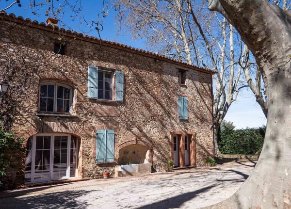 Domaine de charme – Mas catalan d’exception avec parc et piscine – À 15 minutes de Perpignan