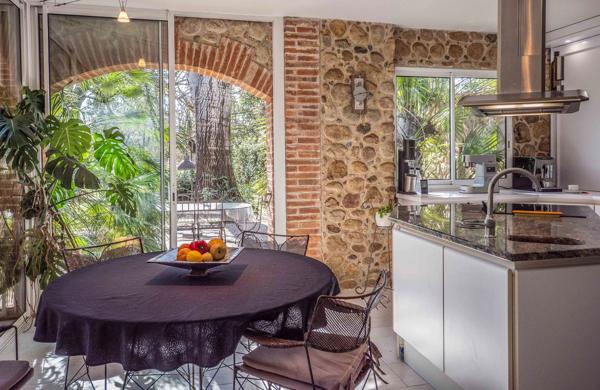 Domaine de charme – Mas catalan d’exception avec parc et piscine – À 15 minutes de Perpignan