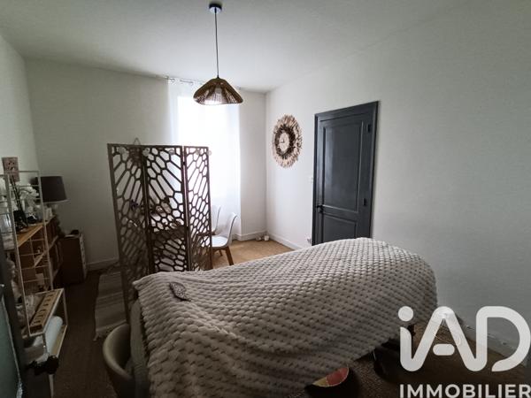 Maison à vendre 4 pièces 110 m² Coutras