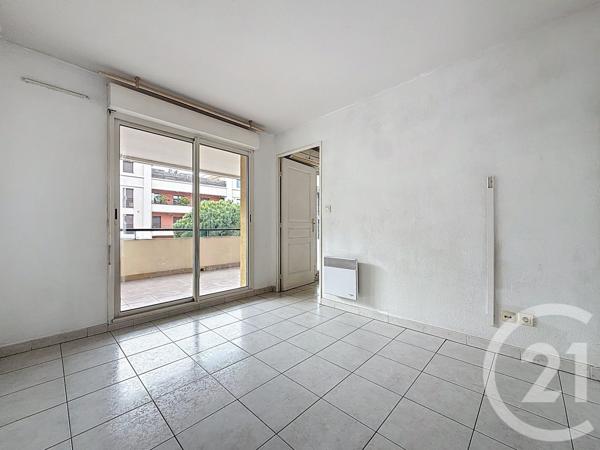 Appartement T2 à vendre  2 pièces - 37,50 m2 MARSEILLE - 13008