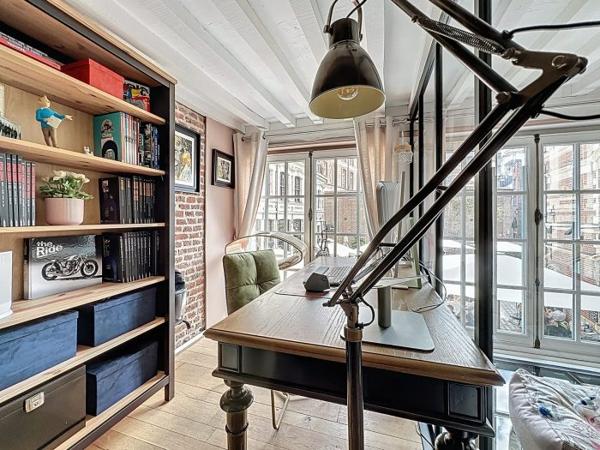 Maison mitoyenne 2 côtés Lille Secteur Lille 139 m²