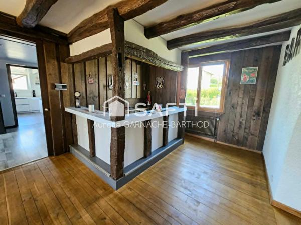 Maison de caractère aux prestations rares, au cœur de Charquemont