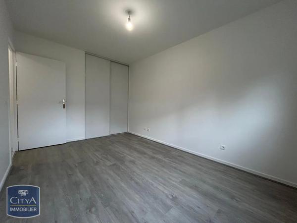 Appartement à louer 2 pièces 53.9m²