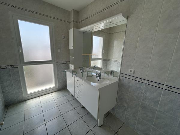 Appartement 3 pièce(s) 2 chambre(s) 87.23 m²