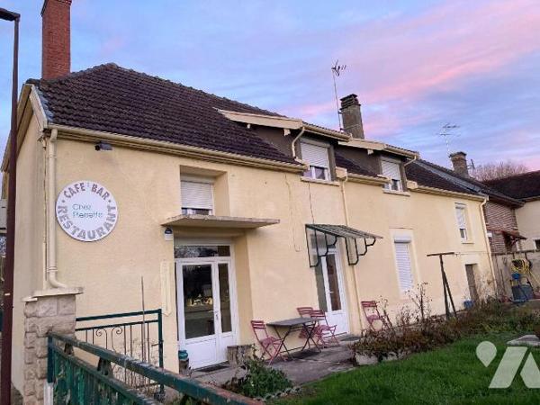 Maison à Vendre à Virey-sous-Bar (10260) en Aube (10) au coeur de la commune et proche de l'éco...