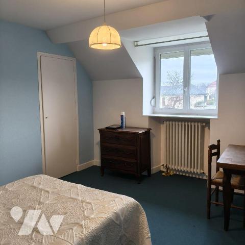 Maison à Vendre à Virey-sous-Bar (10260) en Aube (10) au coeur de la commune et proche de l'éco...