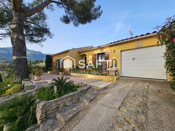 Le Revest: Maison de plain-pied 4 pièces + double garage