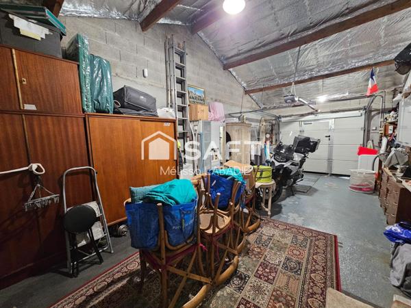 Le Revest: Maison de plain-pied 4 pièces + double garage