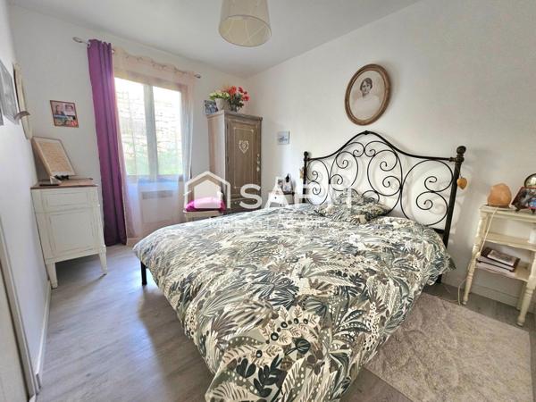 Le Revest: Maison de plain-pied 4 pièces + double garage