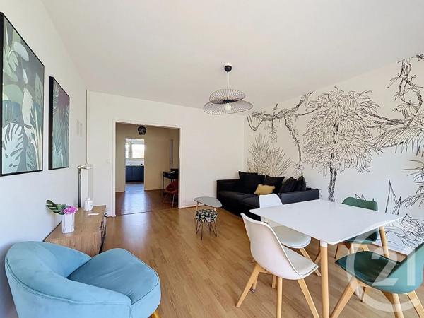Appartement T5 à vendre  5 pièces - 94 m 2   ANGERS  - 49