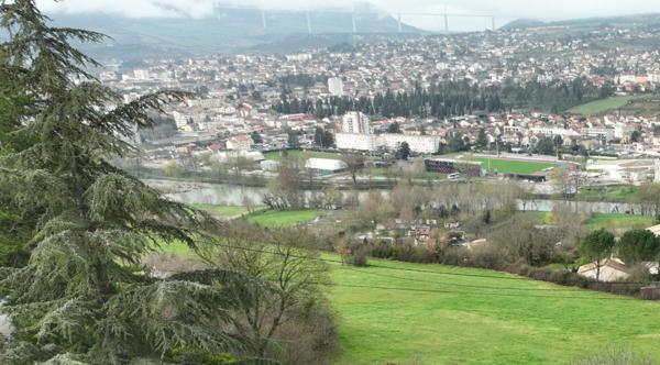 Villa Millau 4 pièces 80m2 sur 2238m2