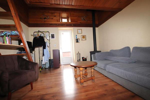 Villa Millau 4 pièces 80m2 sur 2238m2