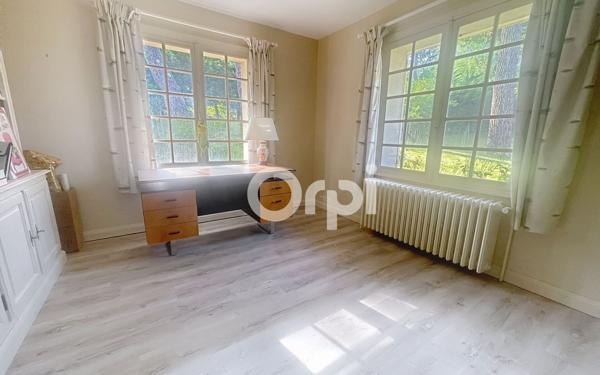 Maison à vendre    7 pièces • 226 m2 Cucq