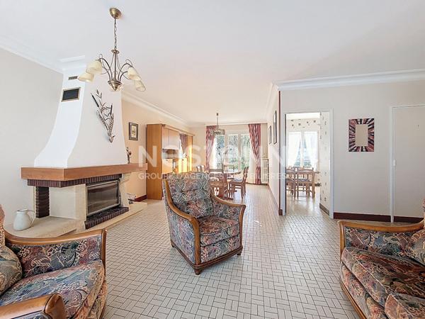 Saint Avertin maison familiale proche toutes commodités et très bien entretenue