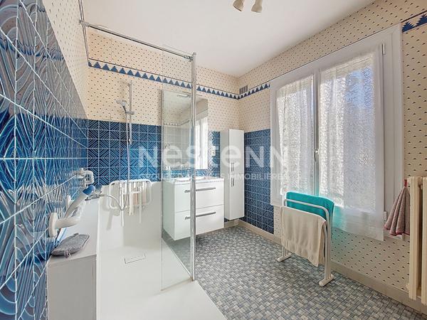 Saint Avertin maison familiale proche toutes commodités et très bien entretenue