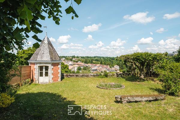 Maison de ville avec sa vue dégagée sur les remparts