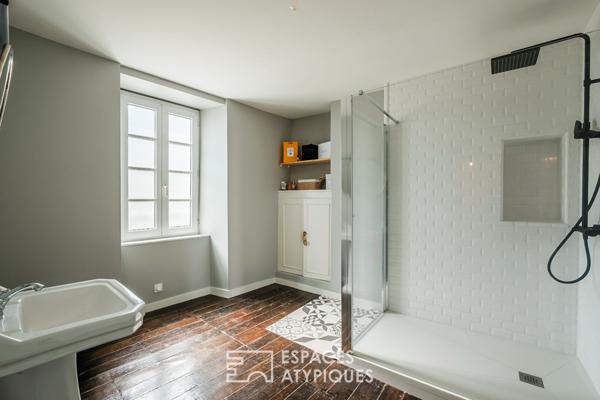 Maison de ville avec sa vue dégagée sur les remparts