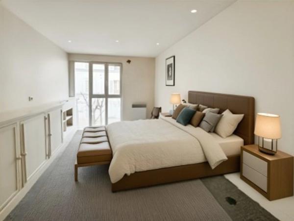 Paris 8ᵉ – Étoile / Champs-Élysées Appartement en duplex, esprit loft – 90 m² – Rez-de-chaussée