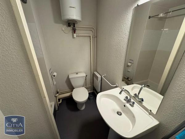 Appartement à louer 1 pièce 16.07m² Poitiers (86000)