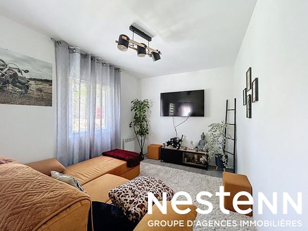 A vendre : Maison plain pied avec jardin et piscine semi-enterrée - Secteur MACON (71000)