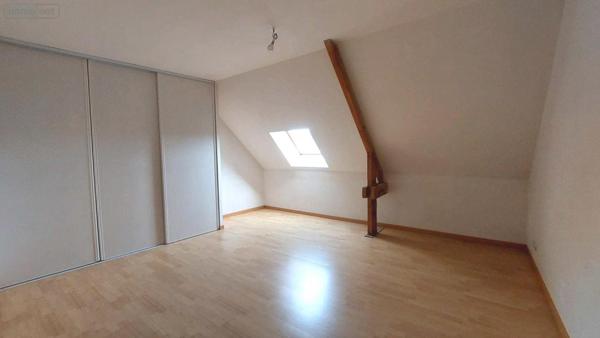 Maison à vendre à Bain-de-Bretagne en Ille-et-Vilaine (35470), ref : 136/5201   
Centre ville proche étang