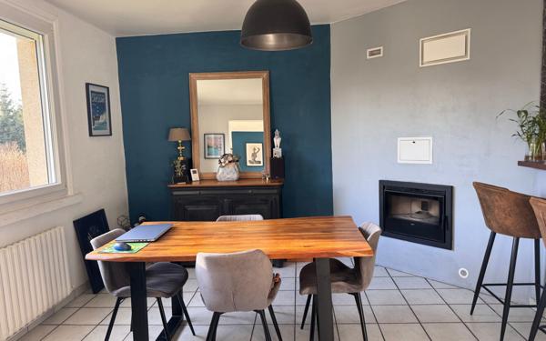 Maison à vendre    4 pièces • 87,97 m2 Motreff