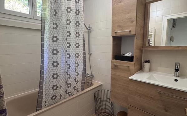 Maison à vendre    4 pièces • 87,97 m2 Motreff