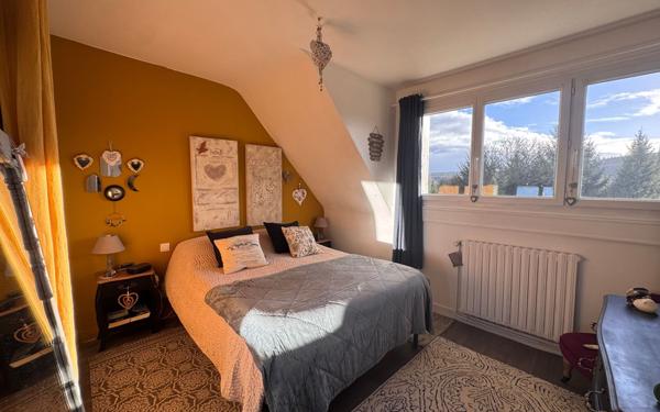 Maison à vendre    4 pièces • 87,97 m2 Motreff