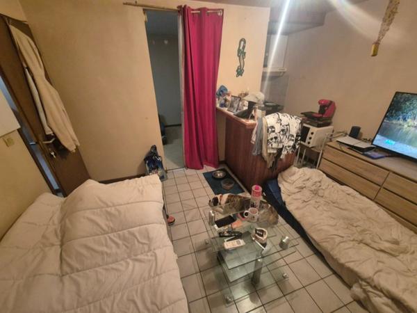 Maison divisée en 2 Studios T1bis à vendre Niort (79)
